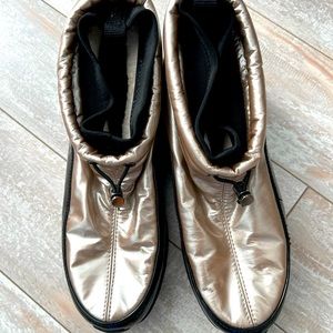 Sporto waterproof Gold Booties